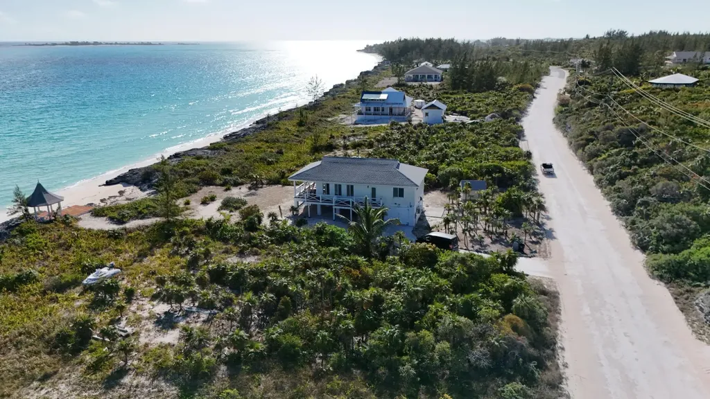 Arabella's Cove Berry Islands BS