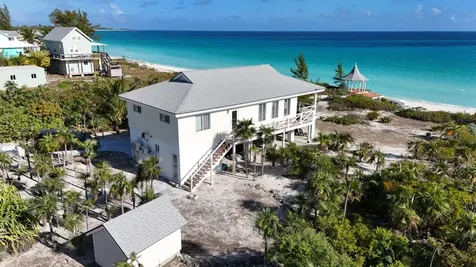 Arabella's Cove Berry Islands BS