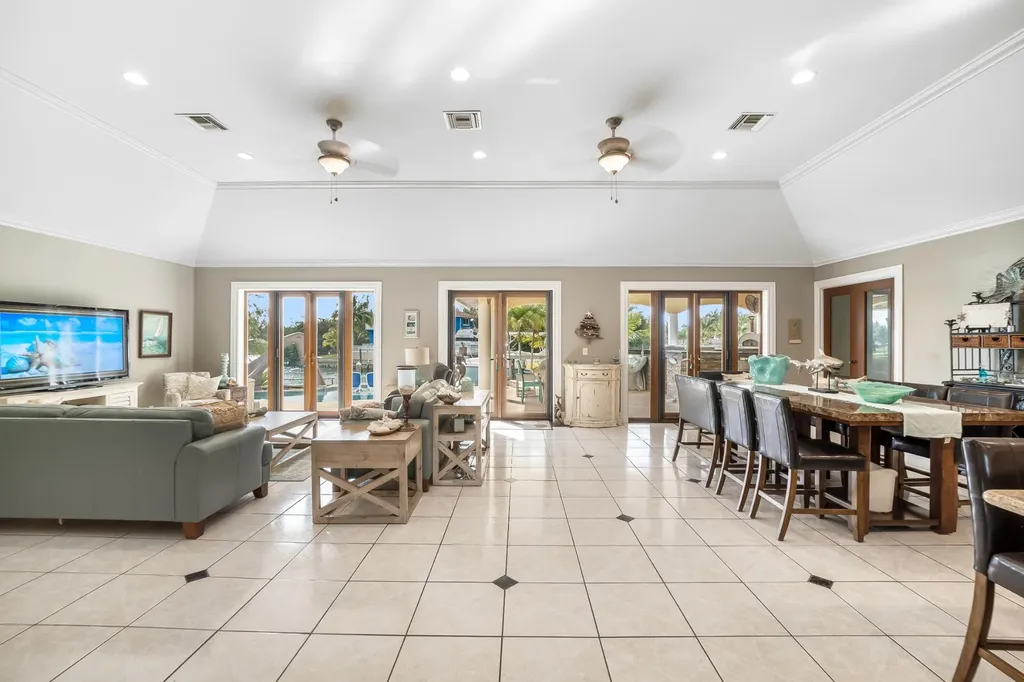 Pinta Avenue 97 Grand Bahama Freeport BS