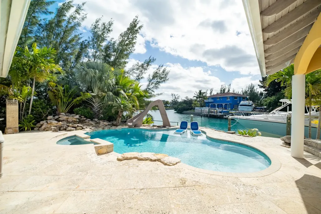 Pinta Avenue 97 Grand Bahama Freeport BS