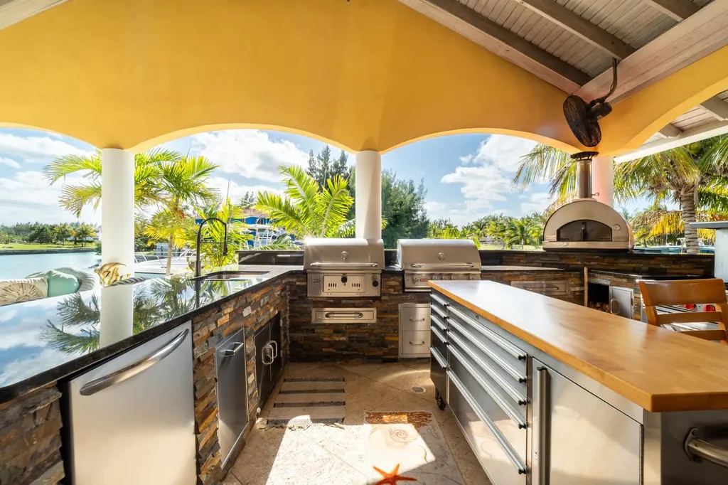 Pinta Avenue 97 Grand Bahama Freeport BS