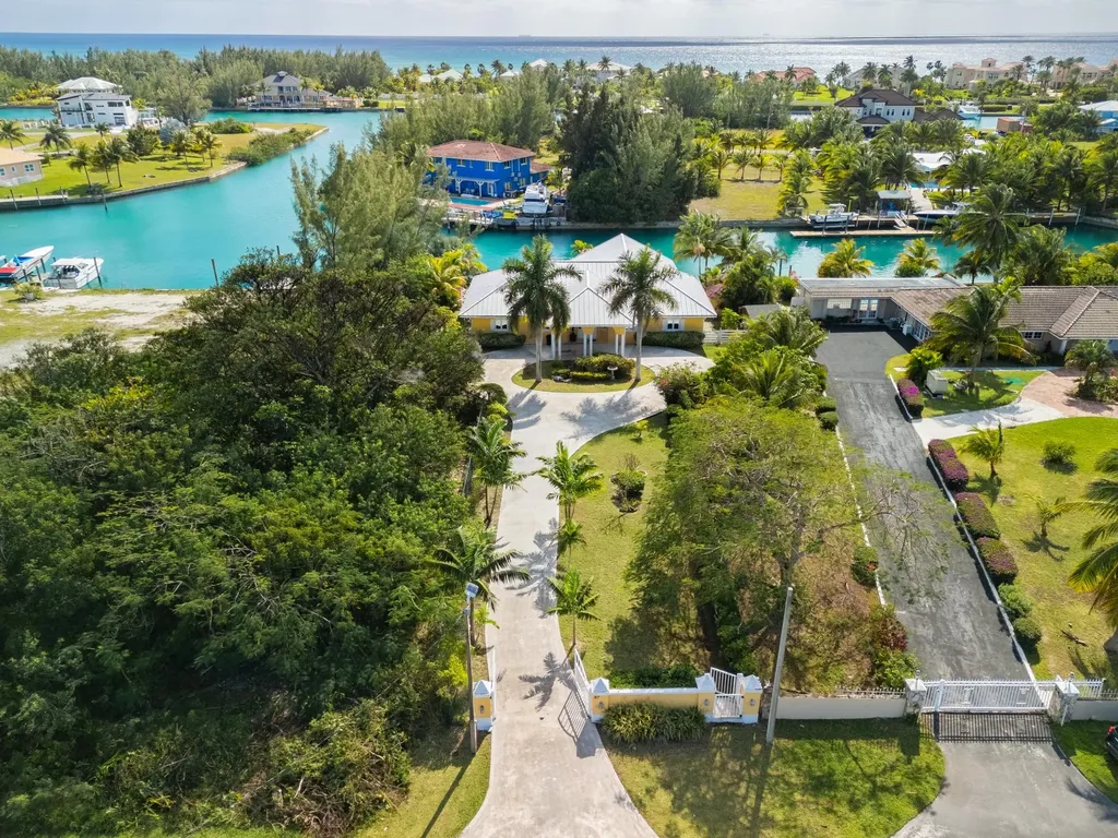 Pinta Avenue 97 Grand Bahama Freeport BS