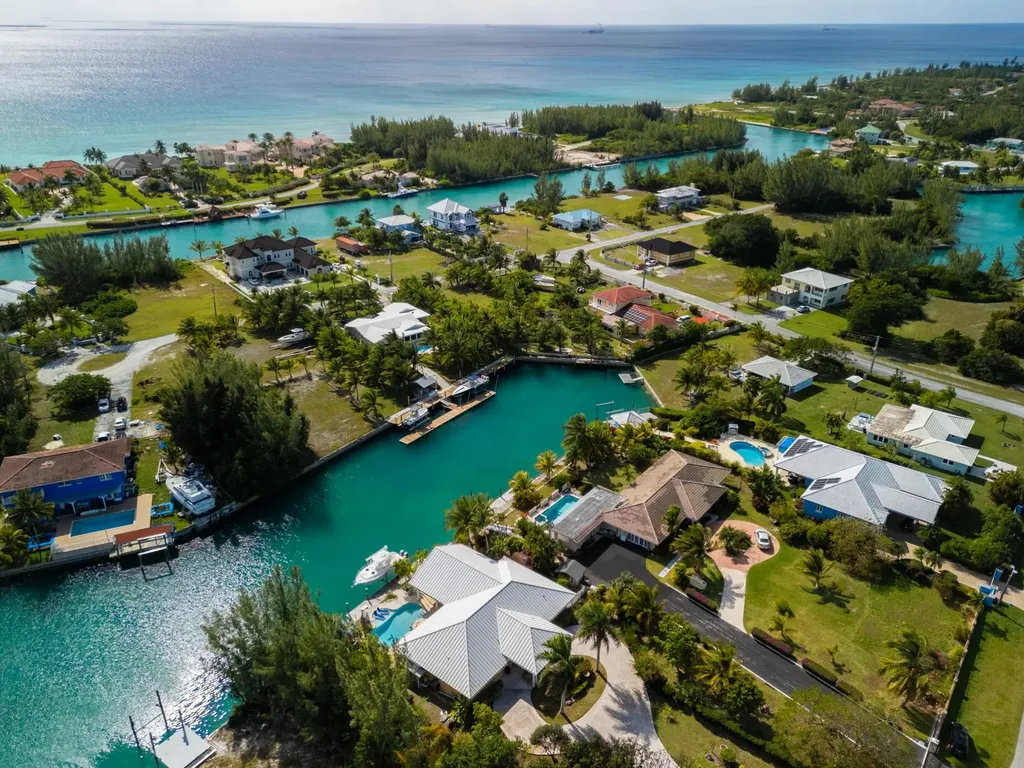 Pinta Avenue 97 Grand Bahama Freeport BS