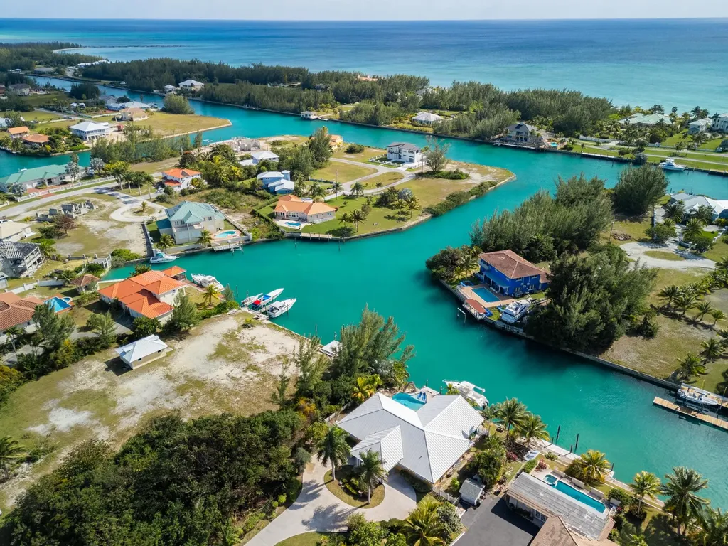 Pinta Avenue 97 Grand Bahama Freeport BS