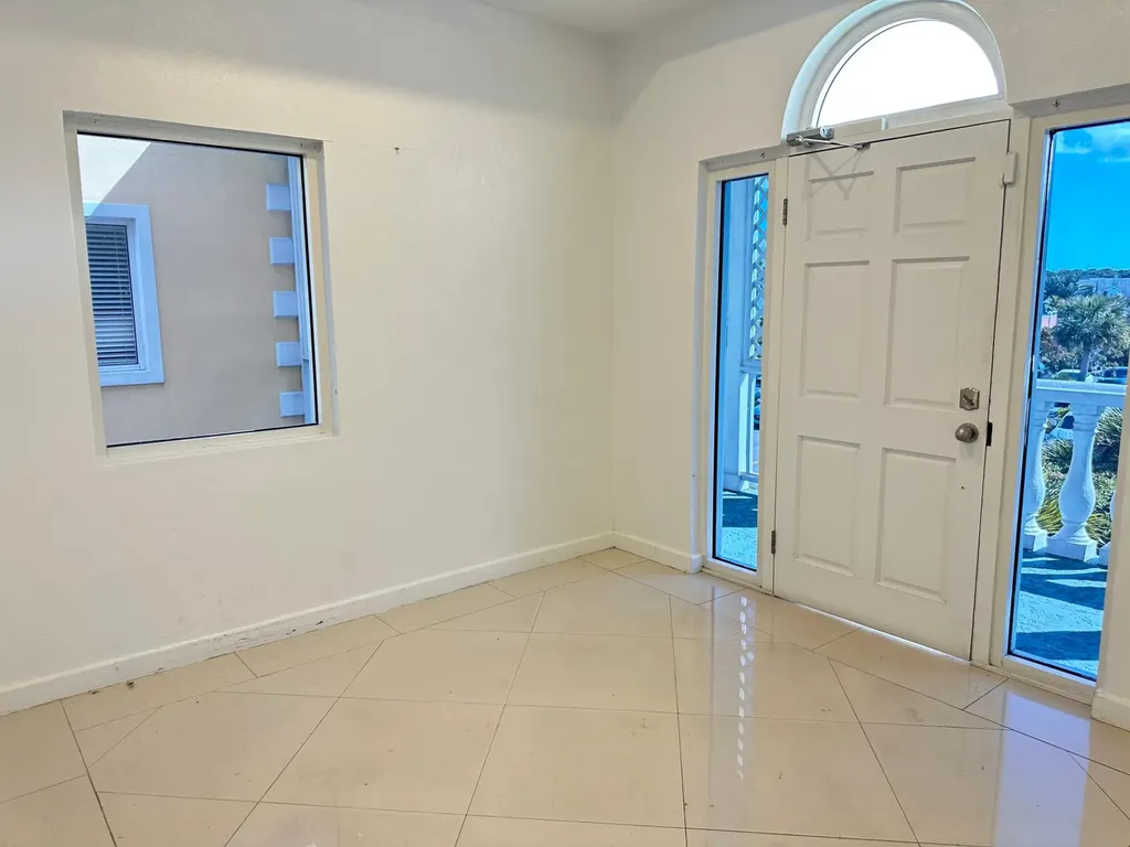 Church Street, Sandyport 205 New Providence Paradise Island BS
