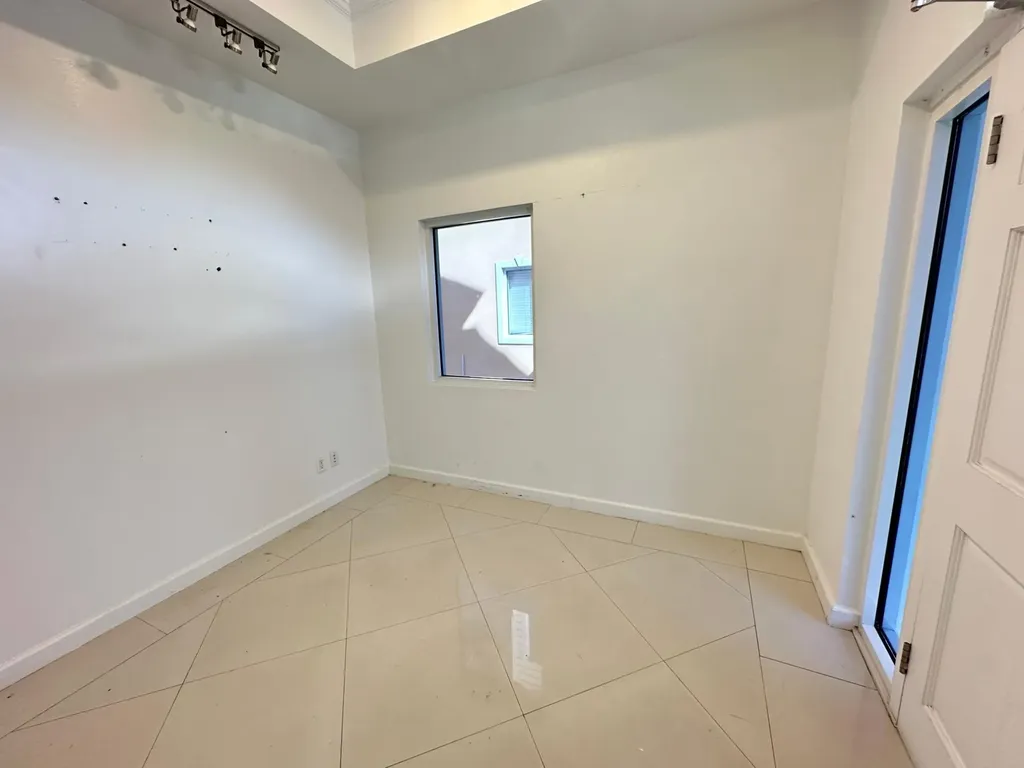 Church Street, Sandyport 205 New Providence Paradise Island BS