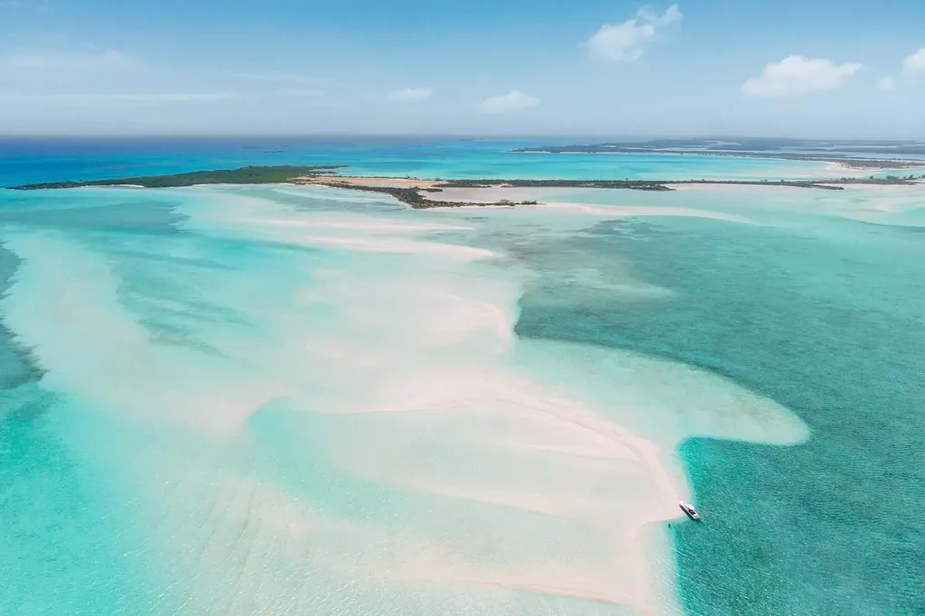 Eastern Side Of Curtis Road Exuma BS