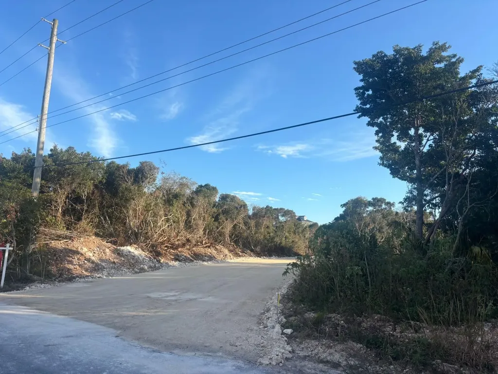 Lot 27d, Love Estates Sub New Providence Paradise Island BS