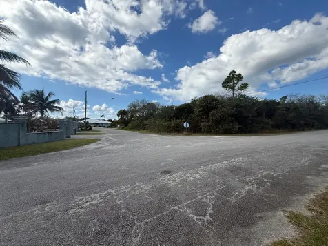 Stratford Way Grand Bahama Freeport BS