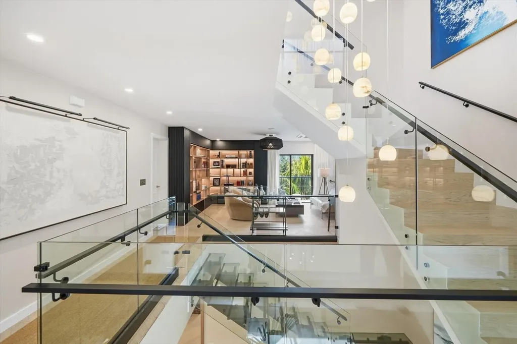 Dilly Dally New Providence Paradise Island BS