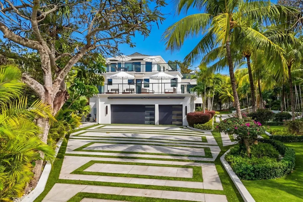 Dilly Dally New Providence Paradise Island BS