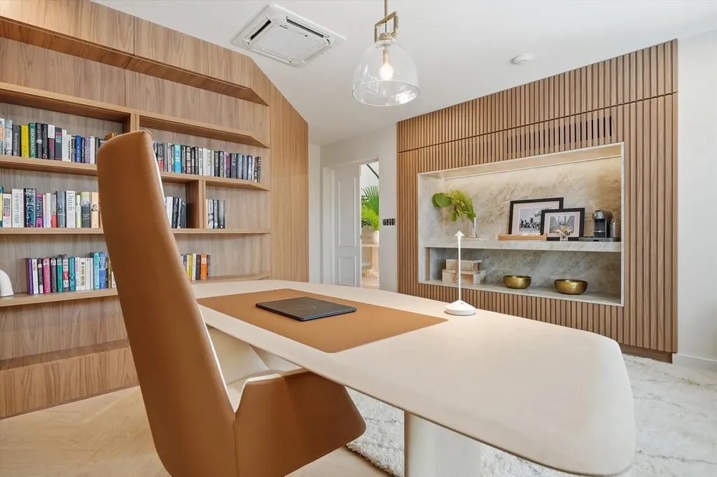 Dilly Dally New Providence Paradise Island BS