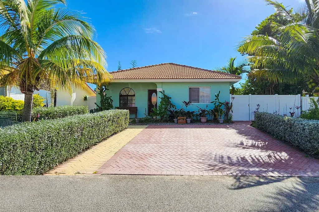 Treasure Cove Lot 68 New Providence Paradise Island BS