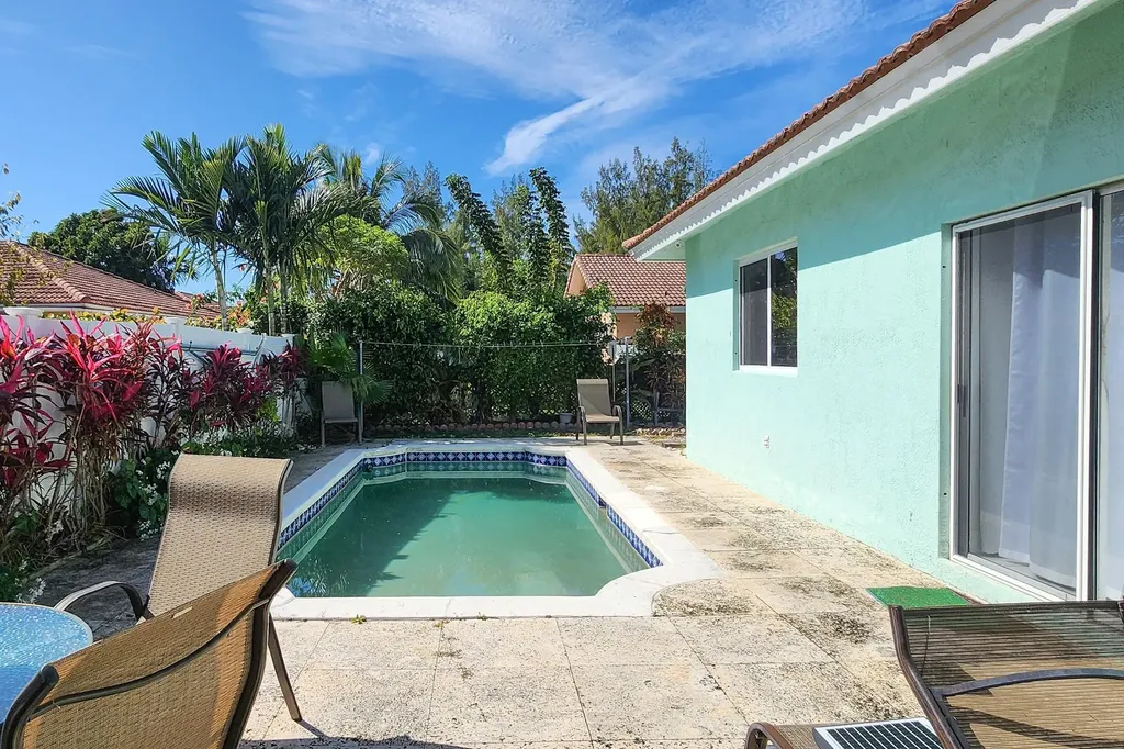 Treasure Cove Lot 68 New Providence Paradise Island BS