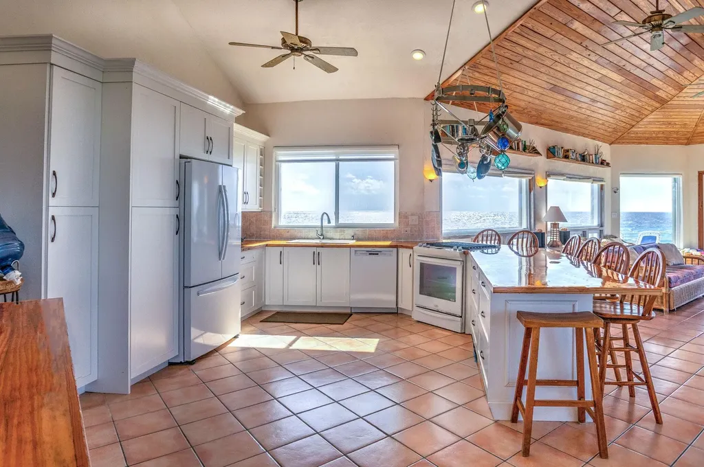 Blk 39, Columbus Landings Lot 7 San Salvador BS