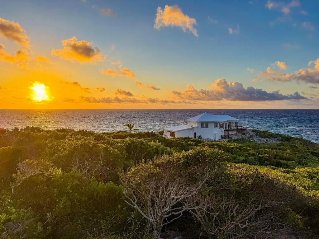 Blk 39, Columbus Landings Lot 7 San Salvador BS