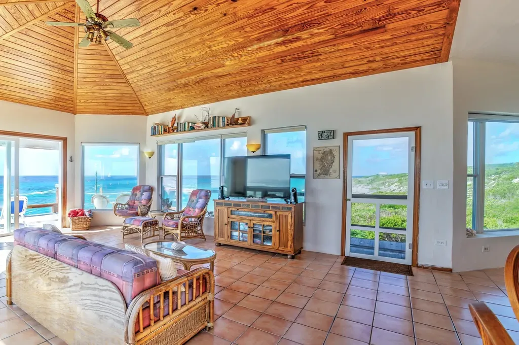 Blk 39, Columbus Landings Lot 7 San Salvador BS