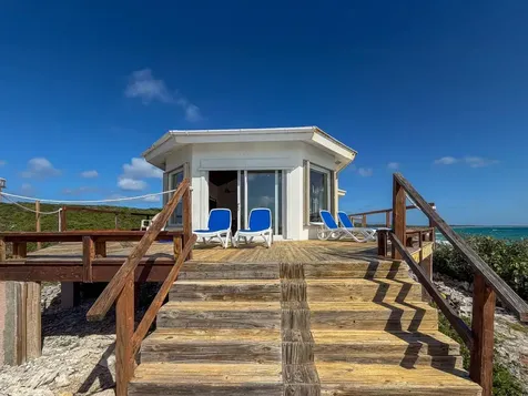 Blk 39, Columbus Landings Lot 7 San Salvador BS