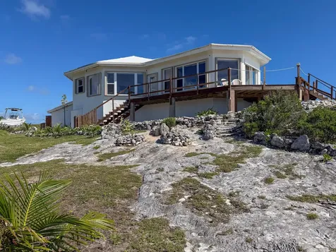 Blk 39, Columbus Landings Lot 7 San Salvador BS