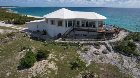 Blk 39, Columbus Landings Lot 7 San Salvador BS