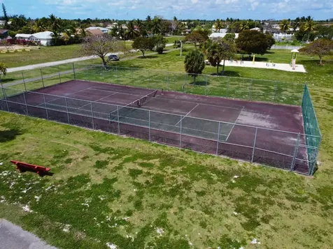 Cambridge Road Nassau East New Providence Paradise Island BS