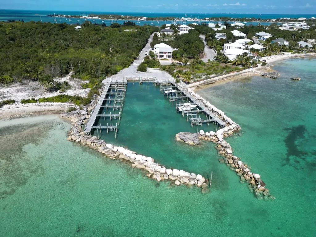 Abaco BS, 21 Sunrise Bay Subdivision, Unit Lot 21