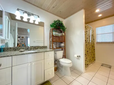 41 Ocean View Drive Long Island BS