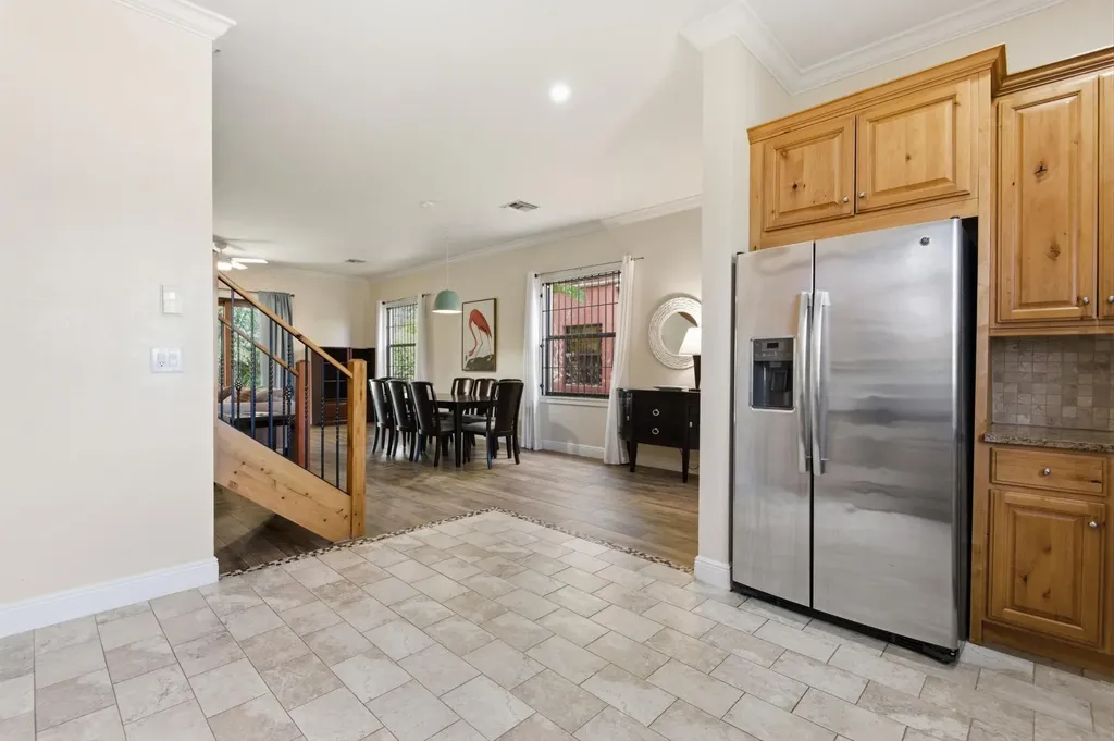 Charlotteville New Providence Paradise Island BS
