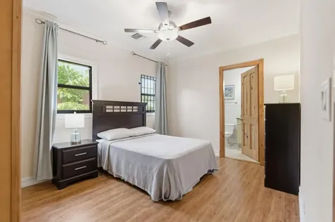 Charlotteville New Providence Paradise Island BS