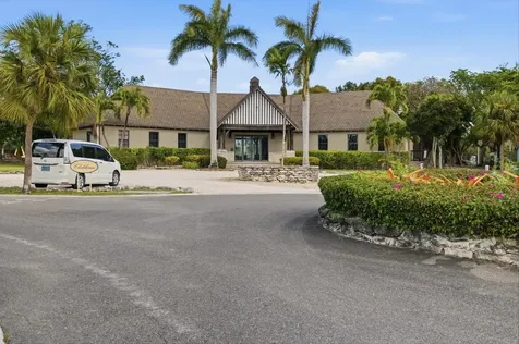 Charlotteville New Providence Paradise Island BS