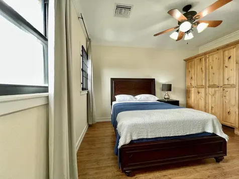 Charlotteville New Providence Paradise Island BS