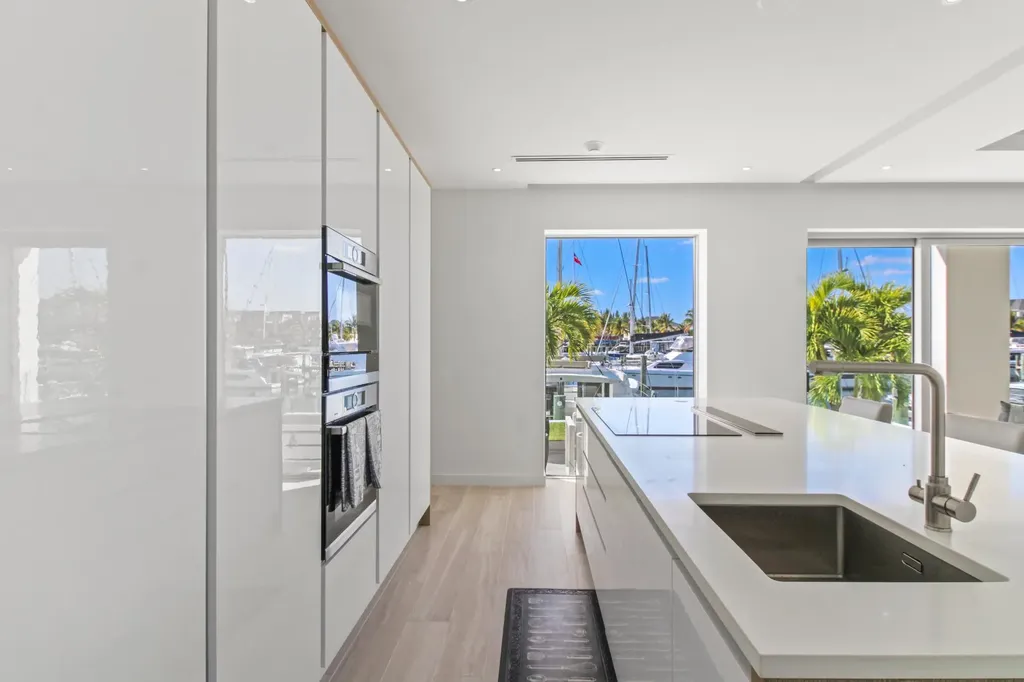 One Marina Palm Cay New Providence Paradise Island BS