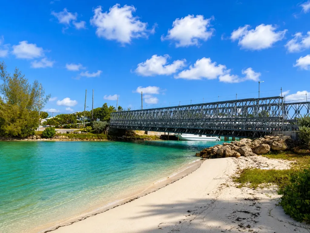 Russel Island Eleuthera BS