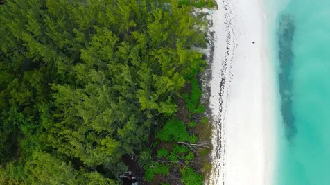 Russel Island Eleuthera BS