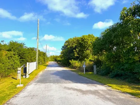 Russel Island Eleuthera BS