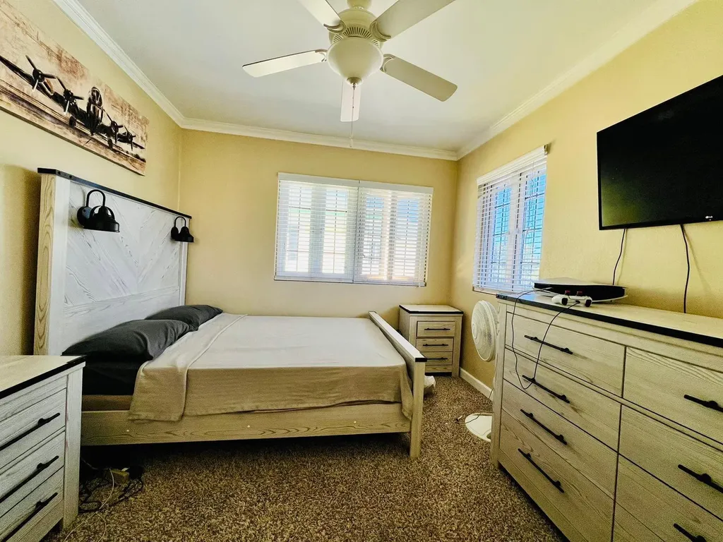 Charlotteville New Providence Paradise Island BS