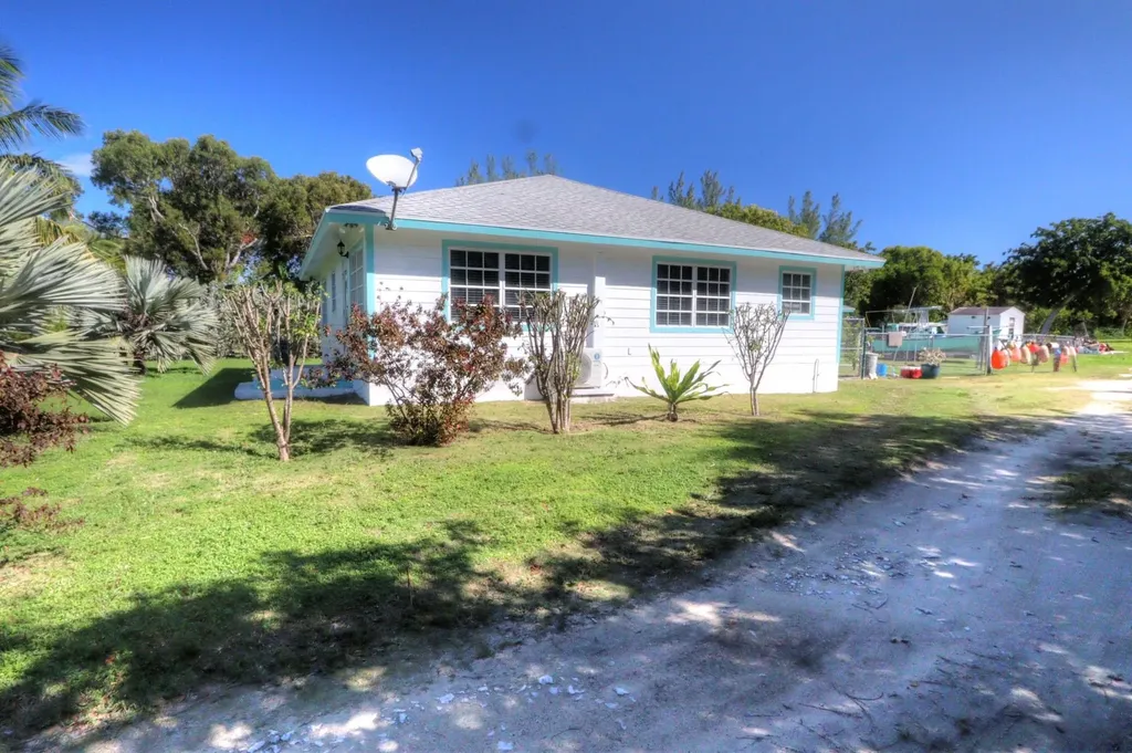 Yellowwood Homestead Abaco BS