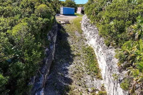 Sissel Juliano Acreage Eleuthera BS