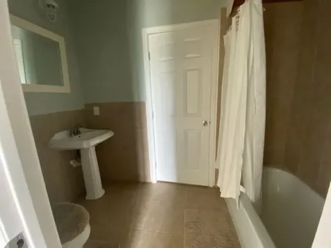 Pura Vida House Dolphin Abaco BS