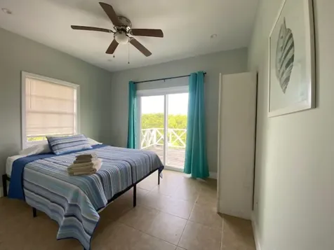 Pura Vida House Dolphin Abaco BS