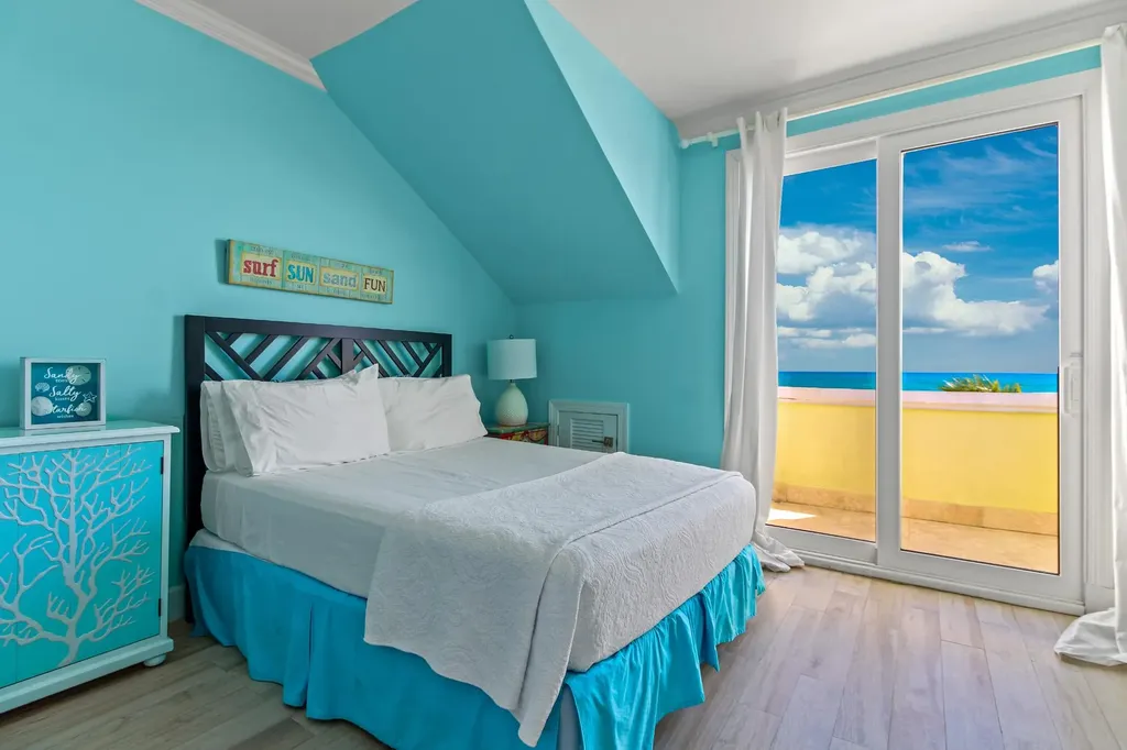 Palm Cay New Providence Paradise Island BS