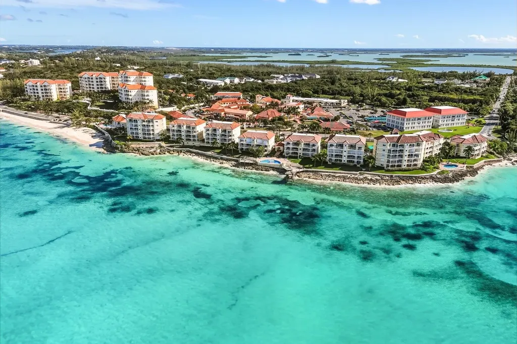 Caves Point New Providence Paradise Island BS