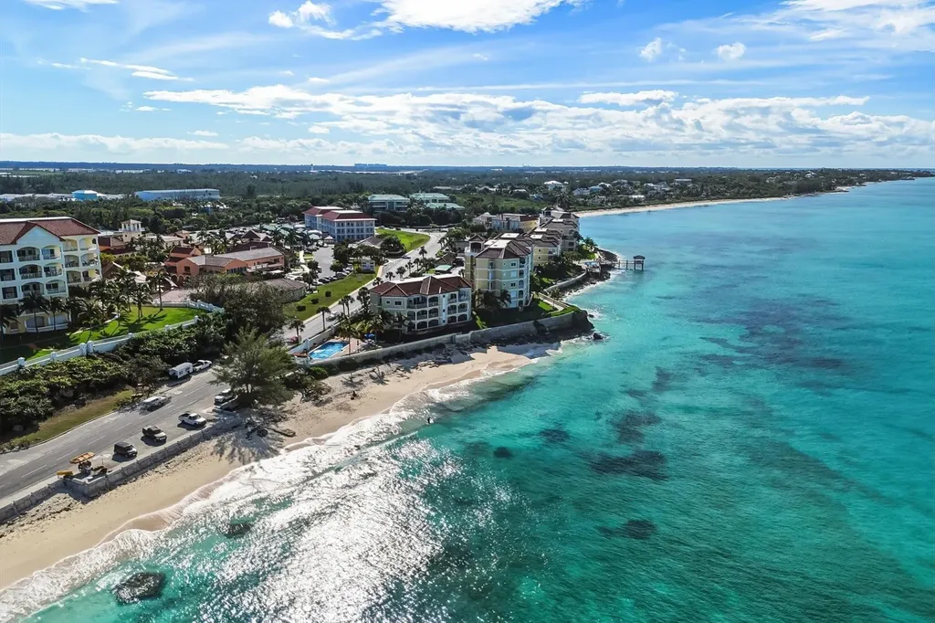 Caves Point New Providence Paradise Island BS