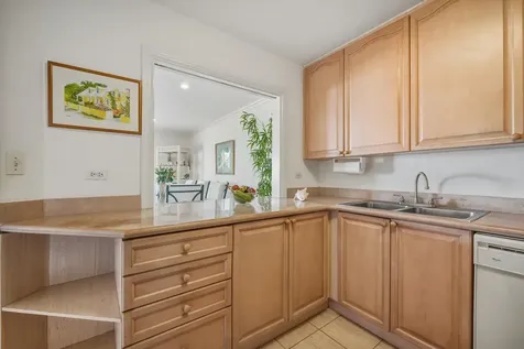 Caves Point New Providence Paradise Island BS