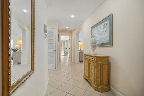 Caves Point New Providence Paradise Island BS