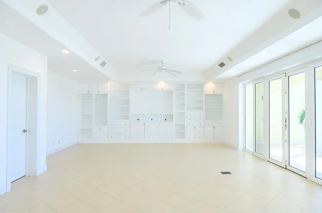 Cloister Drive New Providence Paradise Island BS