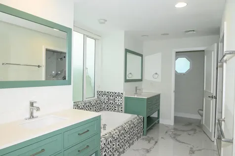 Cloister Drive New Providence Paradise Island BS