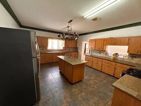 #4 Lyle Avenue New Providence Paradise Island BS