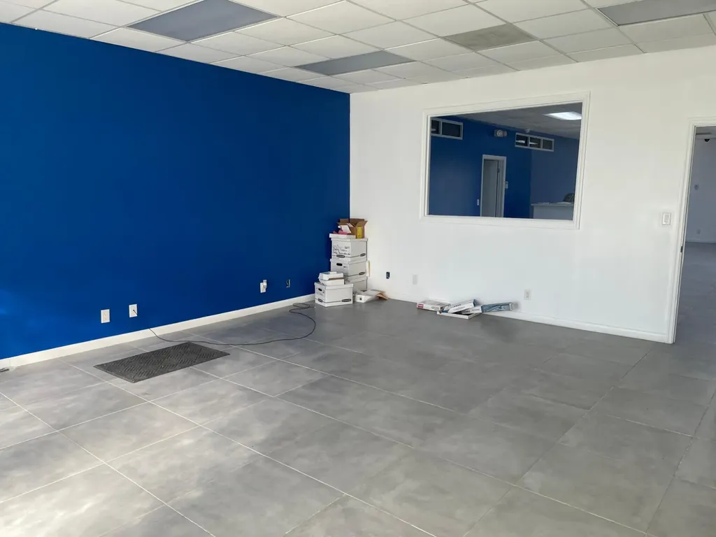 West Settlers Way, Block #9 Grand Bahama Freeport BS