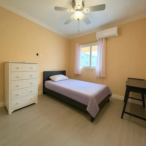 Sanctuary Drive, Yuma 61 New Providence Paradise Island BS